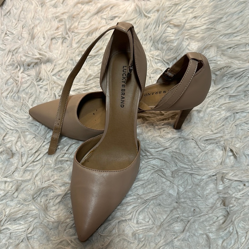 Lucky brand size 11 Nude heels with ankle strap worn once